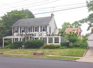 11483 179th St, Queens, NY 11434