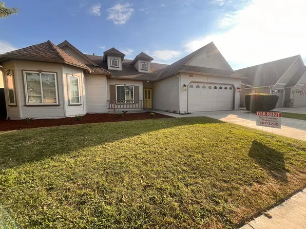 1746 Charles Krug Ave, Tulare, CA 93274