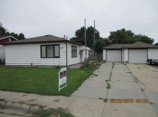 415 E Sunset Ave, Grand Island, NE 68801