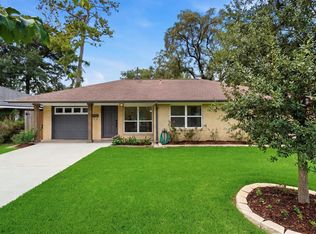 2014 Woodcrest Dr, Houston, TX 77018
