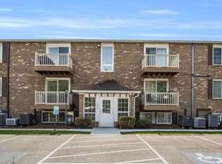 1003 Nanroc Dr APT 23, Mechanicsburg, PA 17055