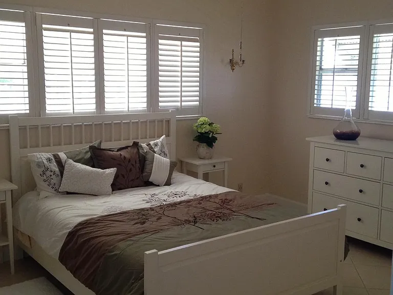 300 Golden Isles Dr #119 — Photo 9