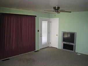 2nd image of 31 Barberry Dr