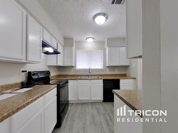 5th image of 8411 Bee Meadow Ln