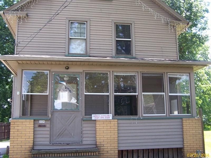 1st image of 258 Dickey Ave NW