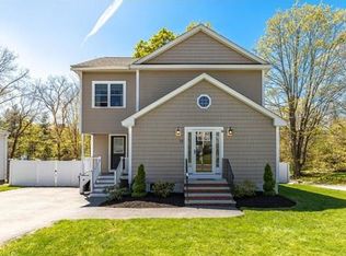 74 Pearl St, Woburn, MA 01801
