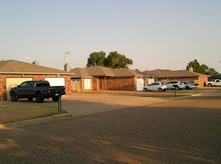 1304 Avenue F, Shallowater, TX 79363
