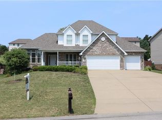 117 Sunray Dr, Aliquippa, PA 15001