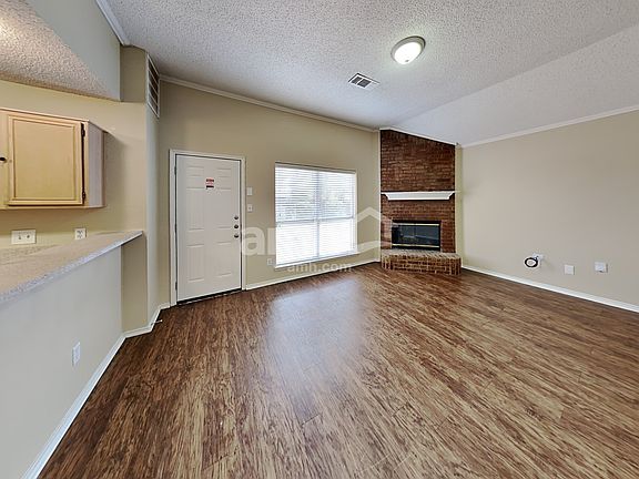 5th image of 605 Kristi Ln