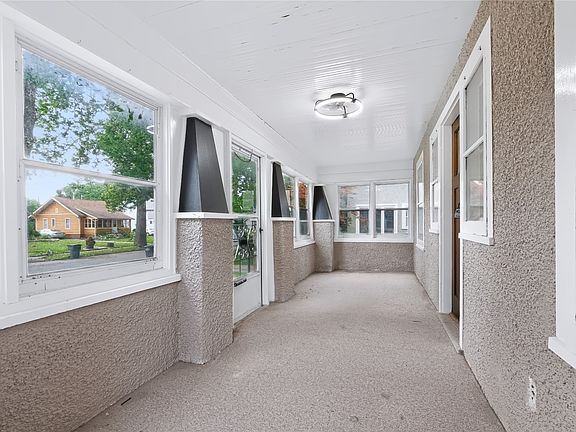 3rd image of 1338 45th St