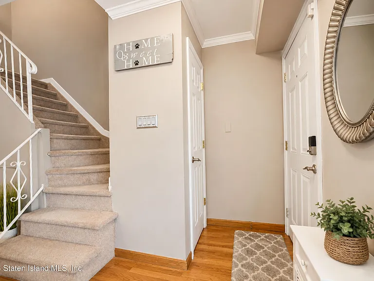 10 Pratt Ct — Photo 24