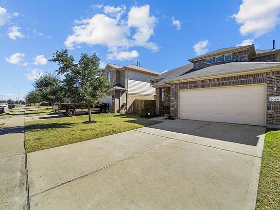 2nd image of 20831 Morgan Knoll Ln