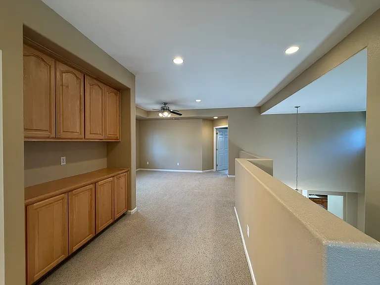 533 Stirling Ct — Photo 1