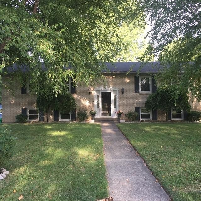 1st image of 132 Frankie Dr
