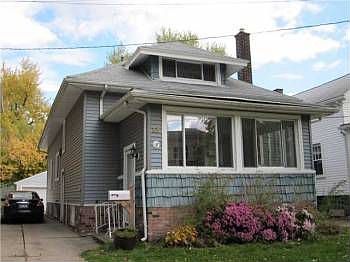 1st image of 18 Oschawa Ave