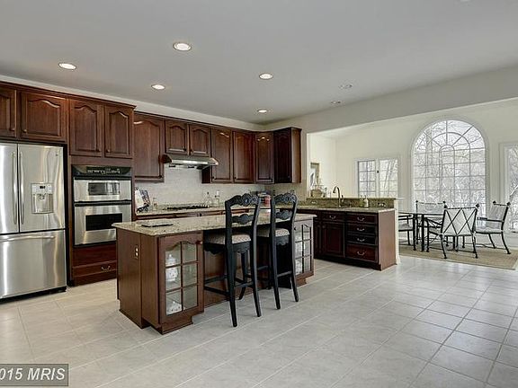 5th image of 630 Still Creek Ln