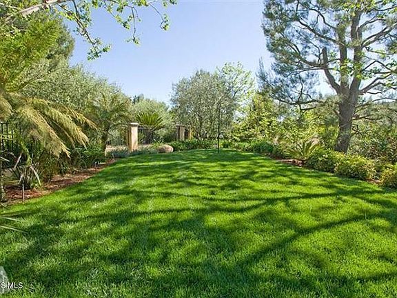 2nd image of 4053 E Skelton Canyon Cir