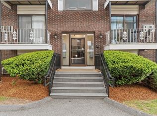 262 E Haverhill St APT 17, Lawrence, MA 01841