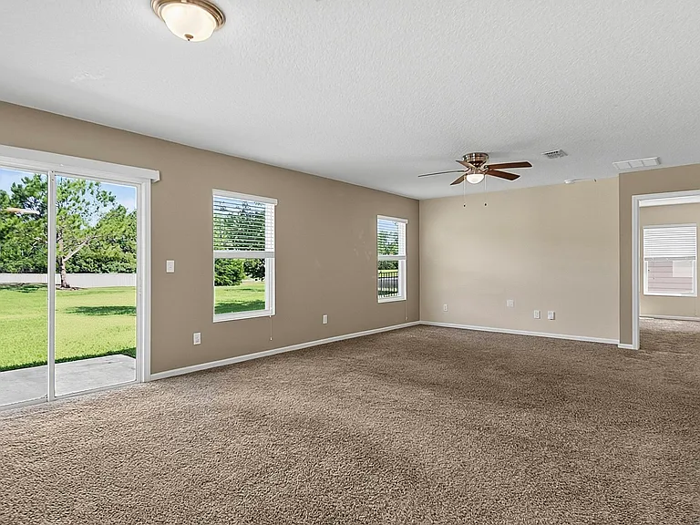 137 Fairway Ct — Photo 31