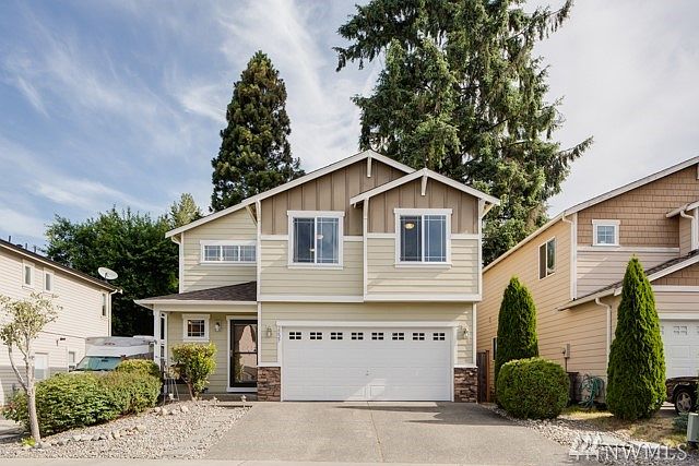 2nd image of 2227 178th St SW