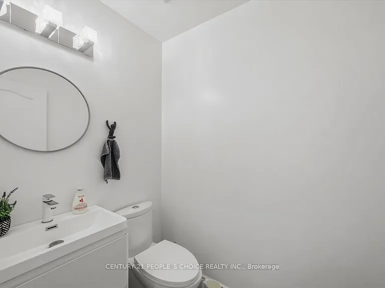 1456 Lyncroft Cres — Photo 38