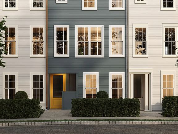 2nd image of 1145 Alden St
