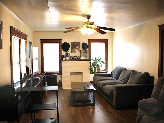 4th image of 3228 SE 6th St