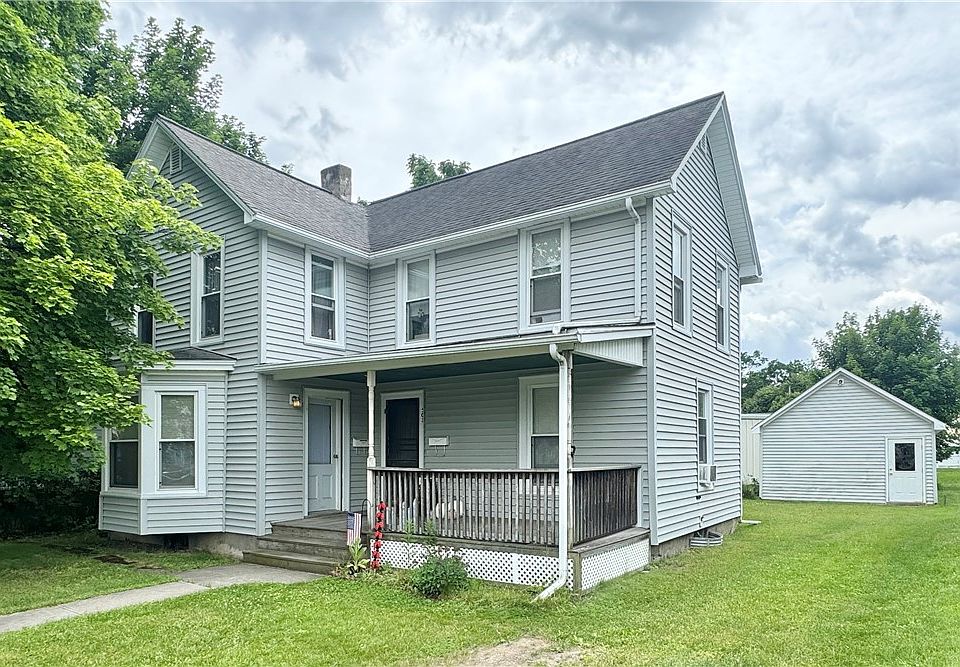 1st image of 503 Budd St
