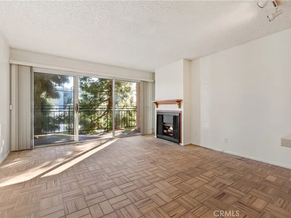 600 Monterey Blvd, Hermosa Beach, CA