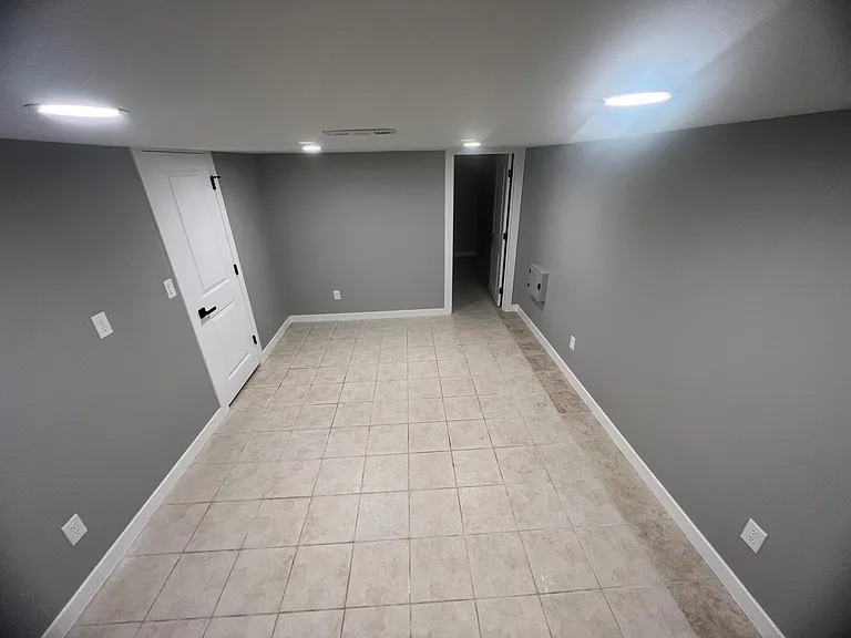 2738 Allegheny Ave — Photo 34