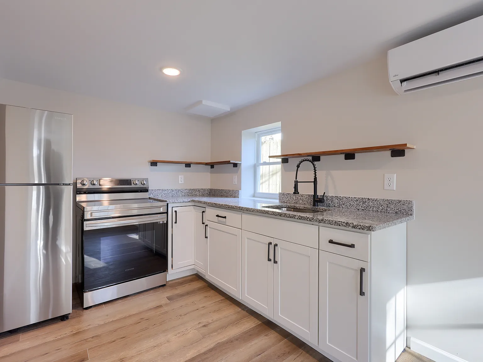 1 bed, 489 sqft, $1,275 — Photo 4
