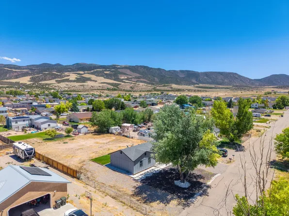 4546 N Tumble Weed Dr, Cedar City, UT 84721