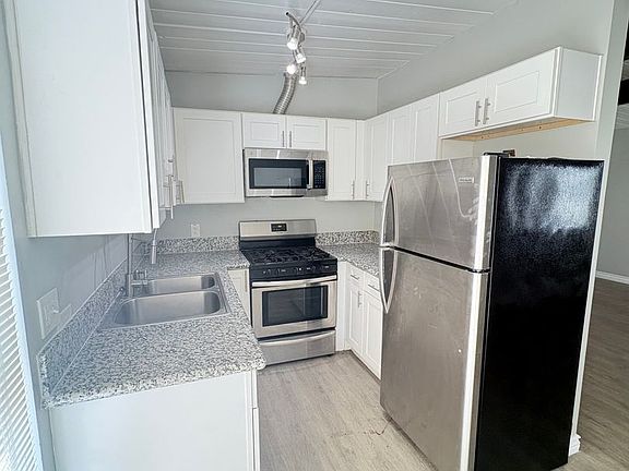 4th image of 4533 Contour Blvd APT 5
