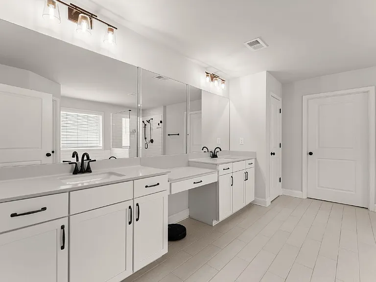 307 Hudson Chase Ct — Photo 15