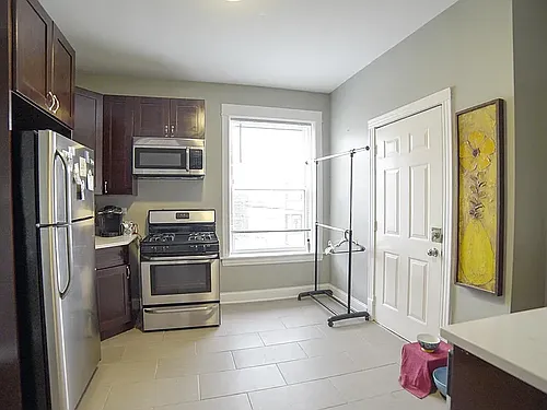 2545 N Springfield Ave #1 Photo 1