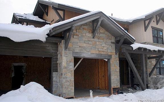5th image of 2055 W Frostwood Blvd #B