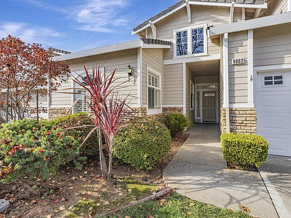 3rd image of 9002 Village View Dr
