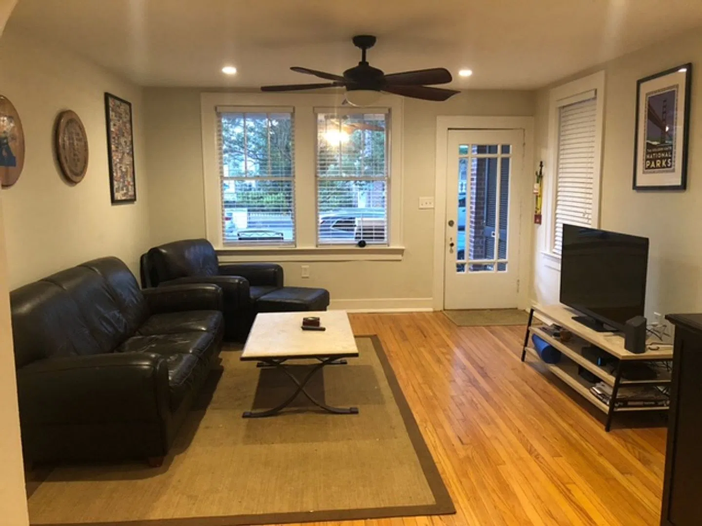 2 bedroom / 1 bath ~ Downtown Charleston — Photo 2