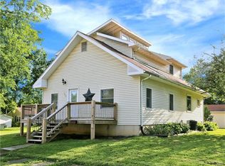 303 Charles Ave, Greenville, IL