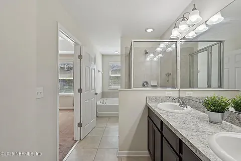 53 Nelson Ln — Photo 14