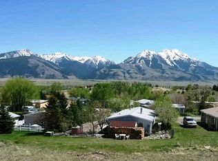 17 Helios Way, Emigrant, MT 59027