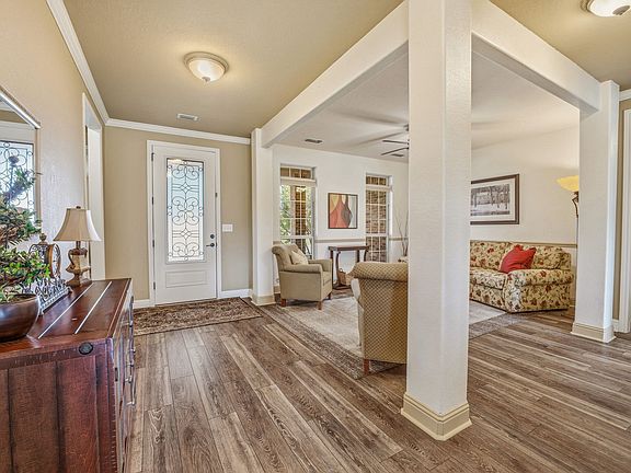 5th image of 789 Bluebonnet Dr