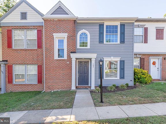 4th image of 107 Wind Ridge Dr