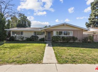20118 Lassen St, Chatsworth, CA 91311