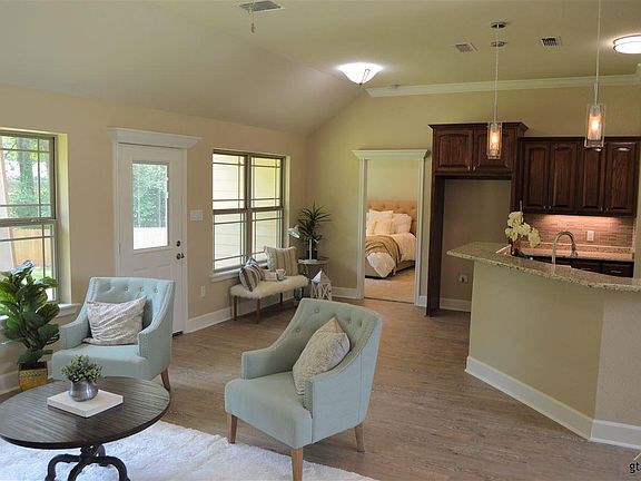 5th image of 3321 Sandalwood Ln