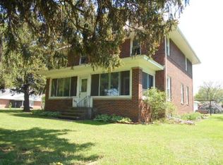 303 Edgington Ave, Eldora, IA 50627
