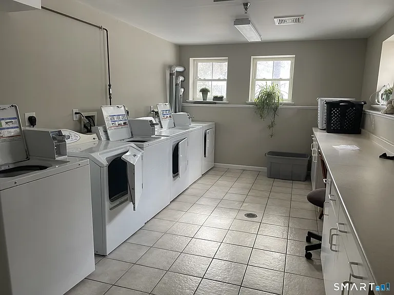 9 Nashville Rd #1A — Photo 16
