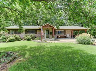 121 Chappel Hill Rd, Hot Springs, AR 71913