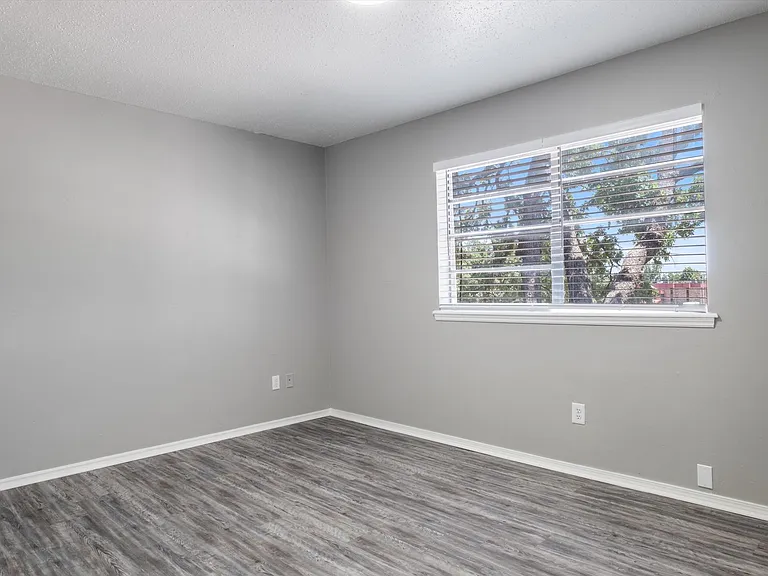 Castle Tower Apartments | Renovated Homes in Northwest Oklahoma City — Photo 16