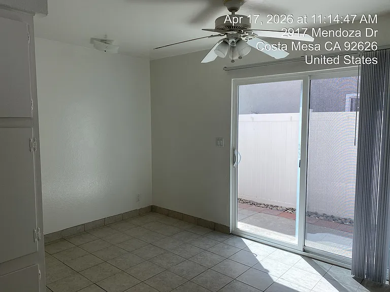 Kitchen dining area sliding door to back patio